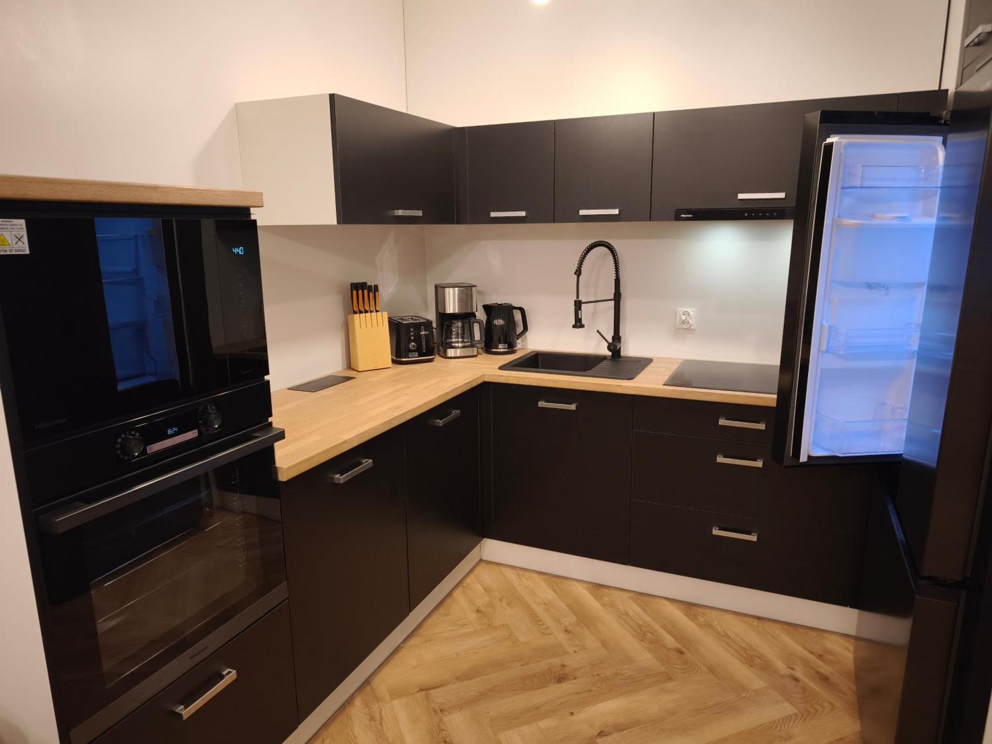 Luksusowy Apartament, Duzy Parking, Zameldowanie 24H, Fv, Ekspres, Xbox, Klimatyzacja, Dwie Sypialnie, Kuchnia I Salon, Samo Centrum Miasta, Starogard Gdański Dış mekan fotoğraf